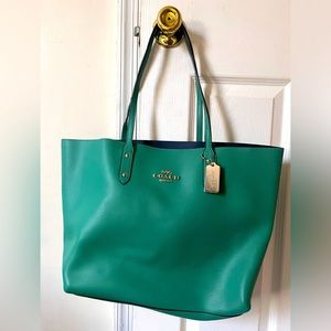 Coach tote